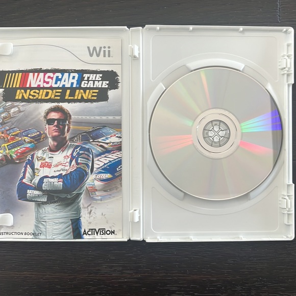 Wii NASCAR Inside the Line - Picture 4 of 4